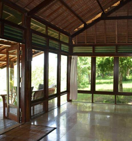 Heaven On The Planet Ekas Exterior photo